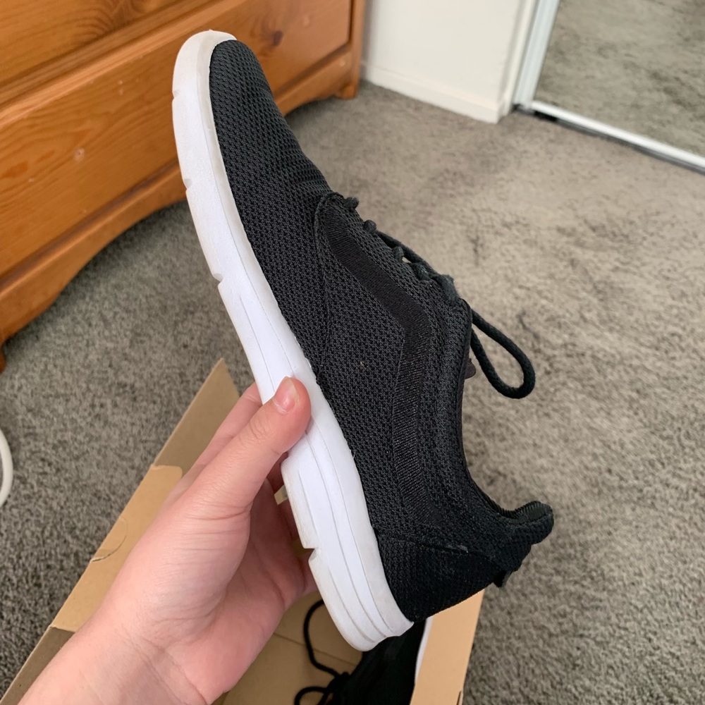ISO’s 1.5 Vans